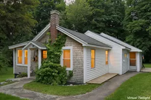181 Kearsarge Way, Portsmouth, NH 03801 - Photo 1