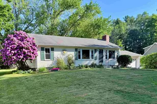 7 Old Stage Rd, Dover, NH 03820 - Photo 1
