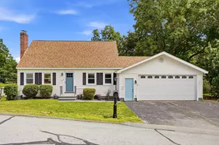 7 Wilmington St, Nashua, NH 03062 - Photo 1