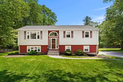 9 Quaker Street, Newton, NH 03858 - Photo 1