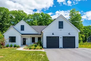 19 Peterson Rd, Rochester, NH 03839 - Photo 1