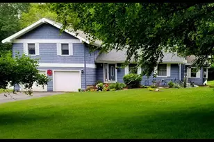 1 Whitneys Grove, Derry, NH 03038 - Photo 1