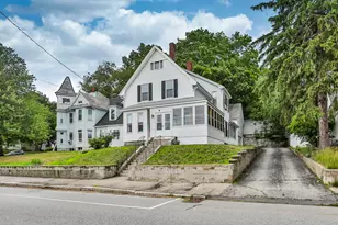 516 Lake Ave, Manchester, NH 03103 - Photo 1
