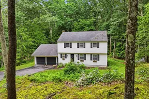 47 Beaver Ln, Bedford, NH 03110 - Photo 1