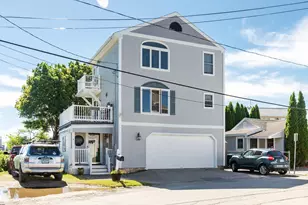 5 Viking St, Hampton, NH 03842 - Photo 1