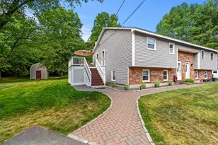 34 Tallant Rd, Pelham, NH 03076 - Photo 1