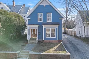 605 Hall St, Manchester, NH 03104 - Photo 1
