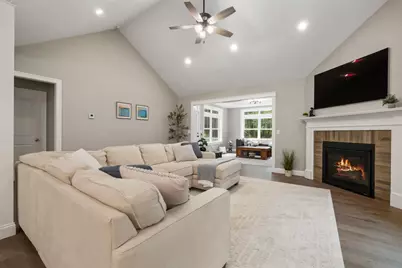5 Hamilton Court, Bow, NH 03304 - Photo 1