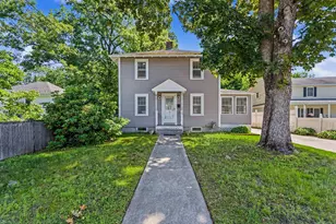20 Lawndale Ave, Nashua, NH 03060 - Photo 1