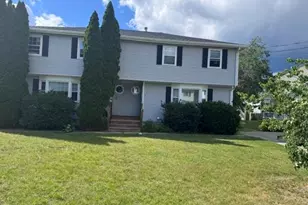 15R Norman Dr, Derry, NH 03038 - Photo 1