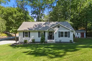 2 Hemlock Shore Dr, Atkinson, NH 03811 - Photo 1