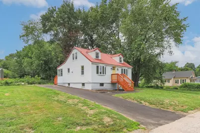 30 Dawson Avenue, Manchester, NH 03104 - Photo 1