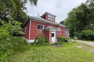 28 Merrimack St, Hudson, NH 03051 - Photo 1