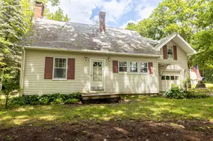 32 Grannis St, Claremont, NH 03743 - Photo 1