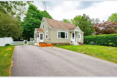 6 Howe Street, Rochester, NH 03867 - Photo 1