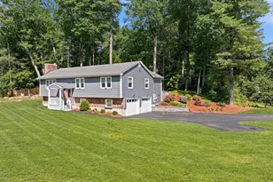19 Michael Ave, Nashua, NH 03063 - Photo 1