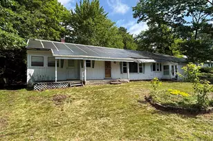 22 Crow Hill St, Northumberland, NH 03582 - Photo 1