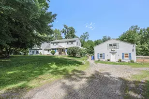 22 Holton Cir, Londonderry, NH 03053 - Photo 1
