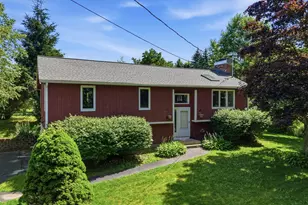 39 Old Auburn Rd, Derry, NH 03038 - Photo 1