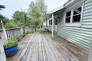 11 Willow St, Exeter, NH 03883 - Photo 1