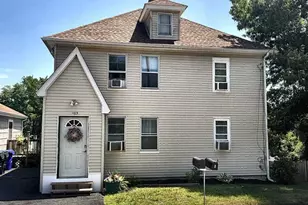 123 Watts St, Manchester, NH 03104 - Photo 1