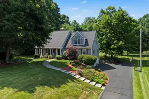 16 Quail Run, Hampstead, NH 03841 - Photo 1