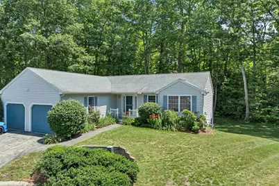 4 Glasgow Circle, Hudson, NH 03051 - Photo 1