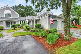 14 Heather Ct, Nashua, NH 03062 - Photo 1