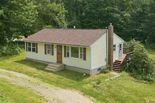 39 Old Center Harbor Rd, Meredith, NH 03253 - Photo 1