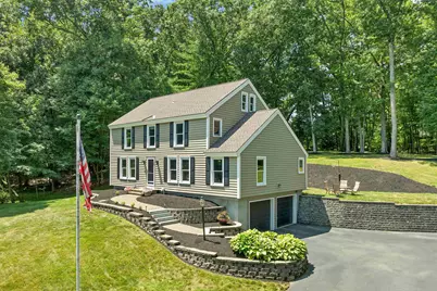 47 White Plains Avenue, Londonderry, NH 03053 - Photo 1