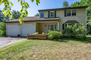 41 Lund Dr, Hudson, NH 03051 - Photo 1