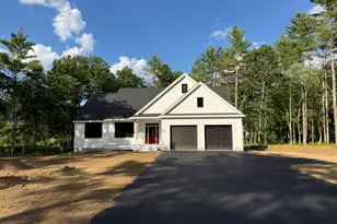 8 Winchester Ln, Tuftonboro, NH 03850 - Photo 1