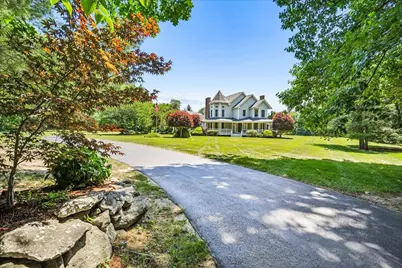 7 King James Drive, Londonderry, NH 03053 - Photo 1