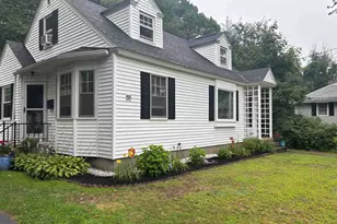 88 Newgate Cir, Manchester, NH 03102 - Photo 1