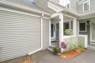 41 Aster Ct, Nashua, NH 03062 - Photo 1