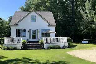 90 Rocky Point Rd, Wakefield, NH 03872 - Photo 1