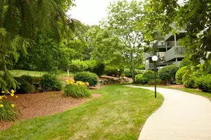 47 Dogwood Dr, Nashua, NH 03062 - Photo 1