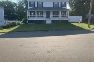 114 Morning Glory Dr, Manchester, NH 03109 - Photo 1