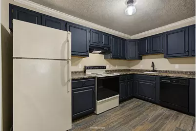 5 Bartemus Trail #105, Nashua, NH 03063 - Photo 1