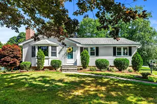 1 Meadow Ln, Atkinson, NH 03811 - Photo 1