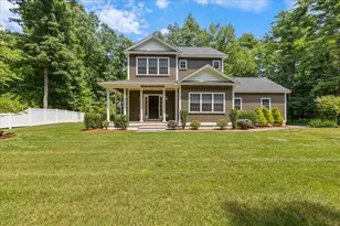 42 Shannon Rd, Salem, NH 03079 - Photo 1
