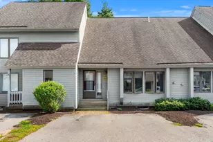 5 Tsienneto Rd, Derry, NH 03038 - Photo 1
