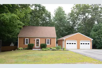 66 Dorothy Drive, Epping, NH 03042 - Photo 1