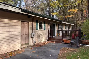 27 Wellignton Dr, Chesterfield, NH 03462 - Photo 1