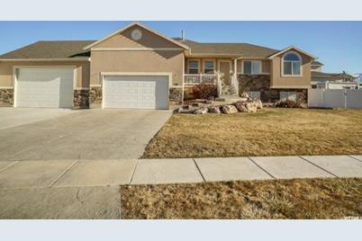 248 N 4600 W West Point Ut 84015