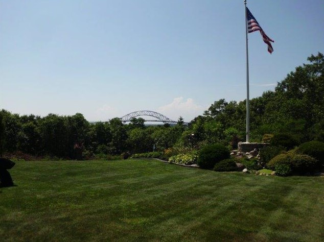 111 Admirals Way, Bourne MA 02532-3652 exterior