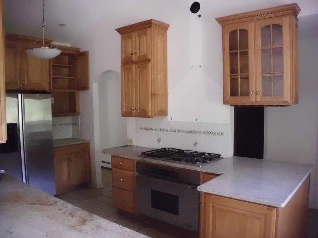 111 Admirals Way, Bourne MA 02532-3652 exterior