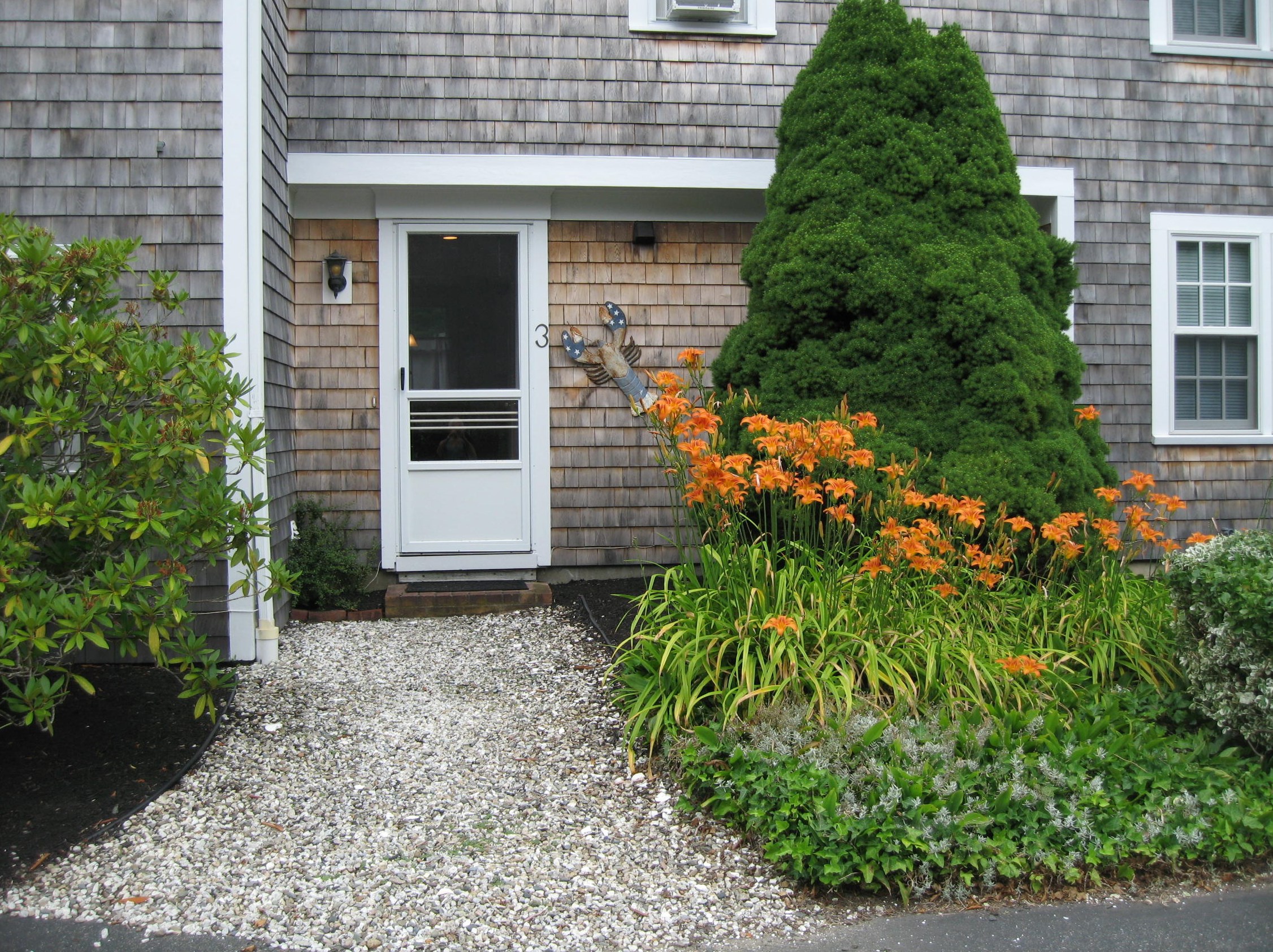 160 Bch Rd, Orleans MA 02653-2741 exterior