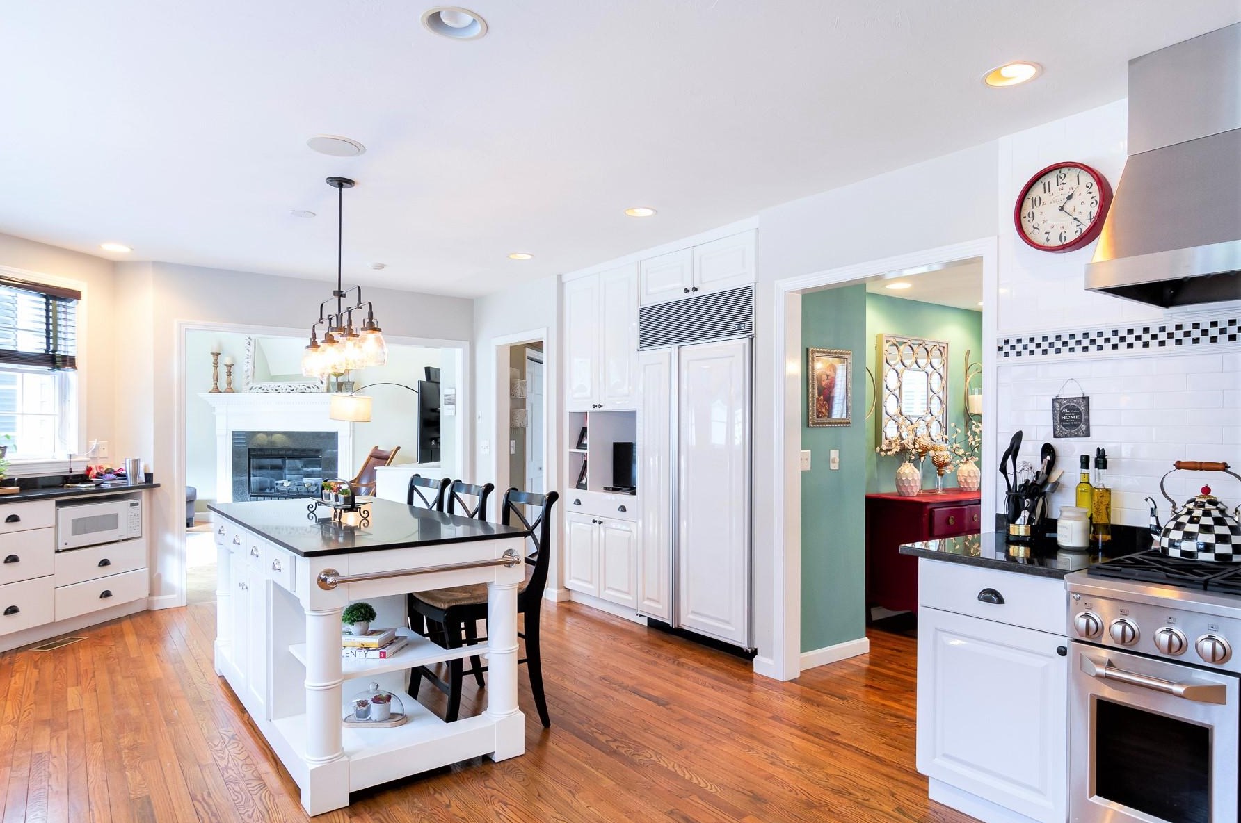 48 White Birch Way, Barnstable MA  02668-1713 exterior