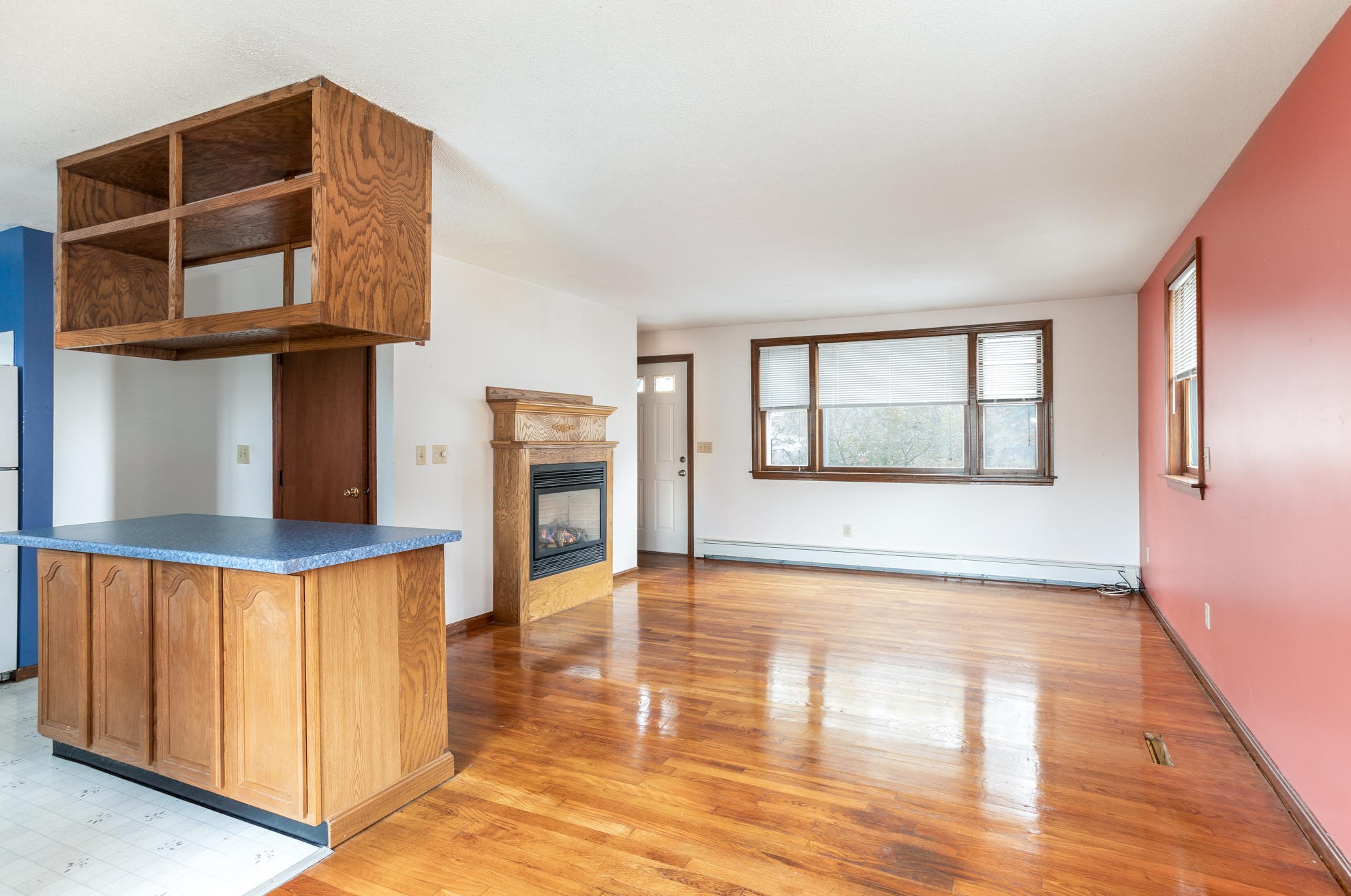 43 Cranberry Rd, Bourne MA 02532-3047 exterior